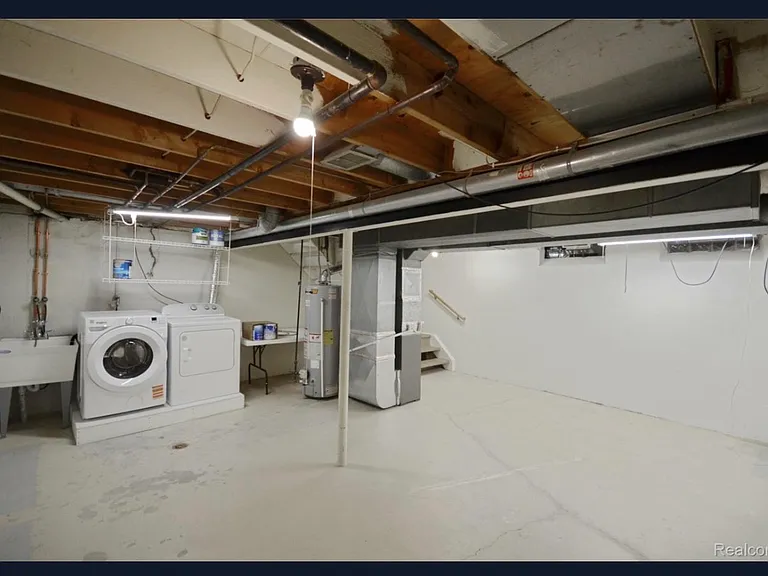 35274 Terrybrook Dr — Photo 21