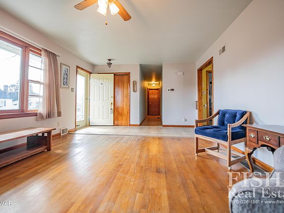 3rd image of 139 Union Ave