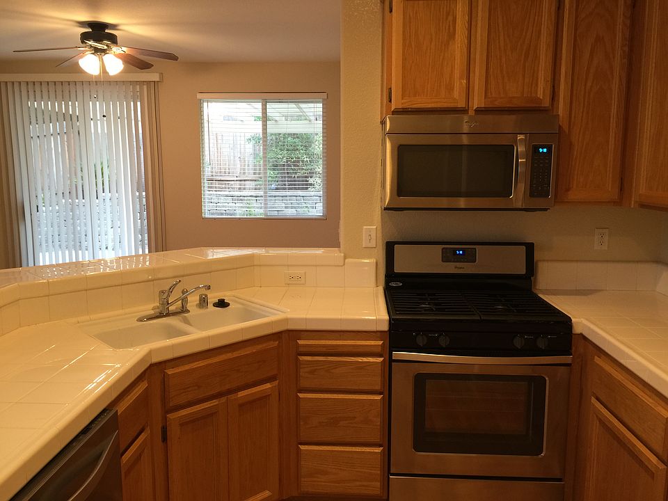 2nd image of 5844 Stroud Ct