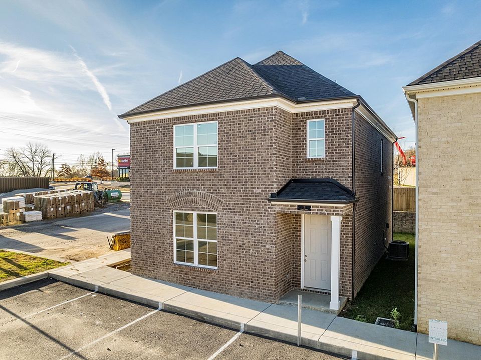 1st image of 2656 Lakevilla Dr #1