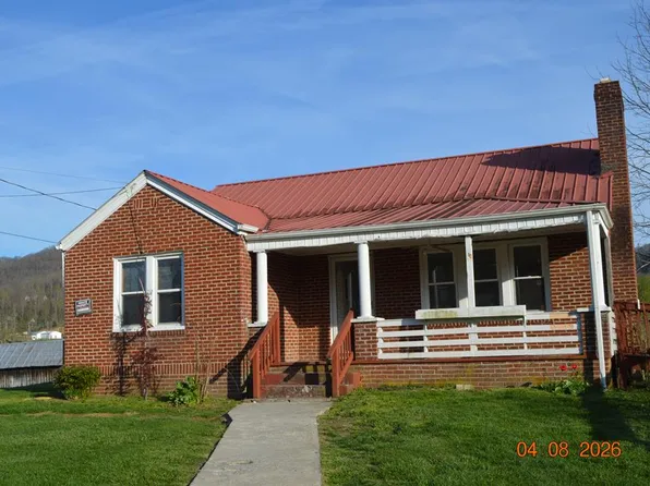 22 Old Quarry Rd, Saltville, VA 24370