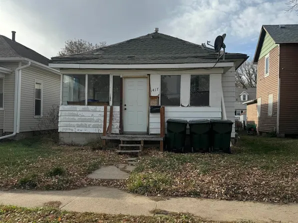 1417 Myrtle St, Sioux City, IA 51103