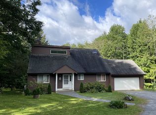 87 Johnnycake St, Manchester Center, VT 05255