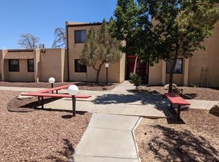 602 Lakeview Cir SE APT B, Rio Rancho, NM 87124
