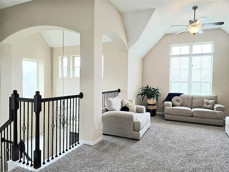 21914 Avalon Queen Dr — Photo 28