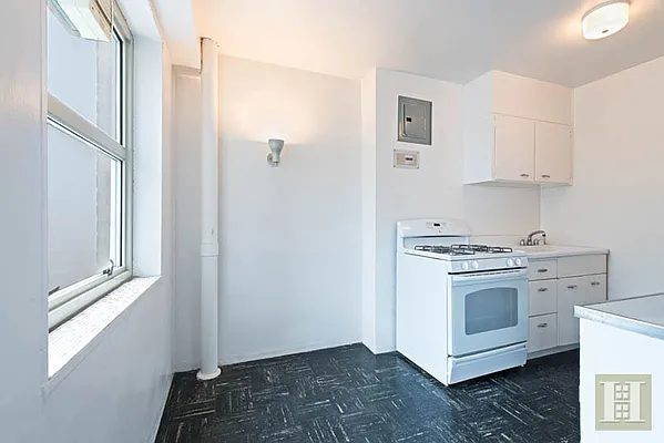 Sold by Halstead Real Estate | media 18