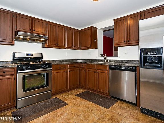 4th image of 5902 Grisby House Ct