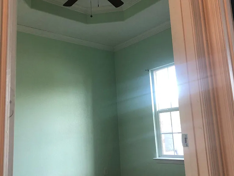 1427 S Denley Dr — Photo 6