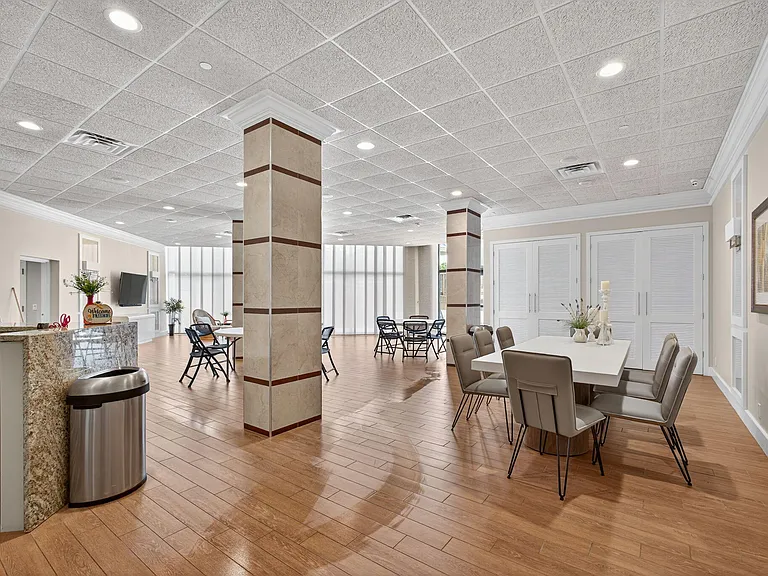 9650 S Ocean Dr #302 — Photo 37
