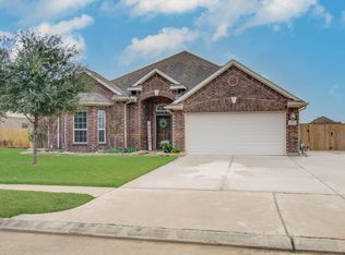 3322 Boomer Blvd, Mont Belvieu, TX 77523