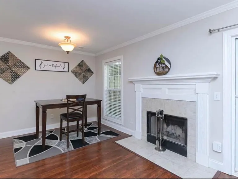 108 Courtyard Homes Dr — Photo 5