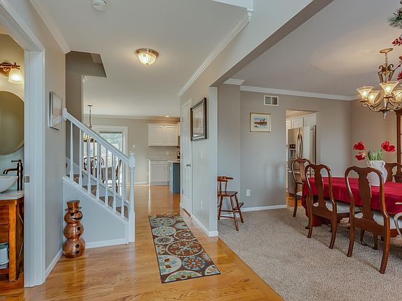 4th image of 6505 Armstrong Dr