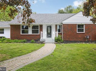 33 William Ave, Williamstown, NJ 08094
