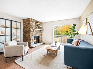 1983 Gold Trl #B, Eagan, MN 55122