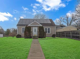 221 1st St, Beaver, PA 15009