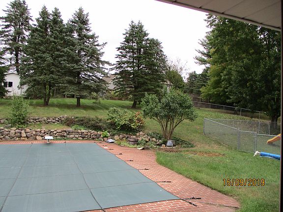 2nd image of 163 Easthill Dr