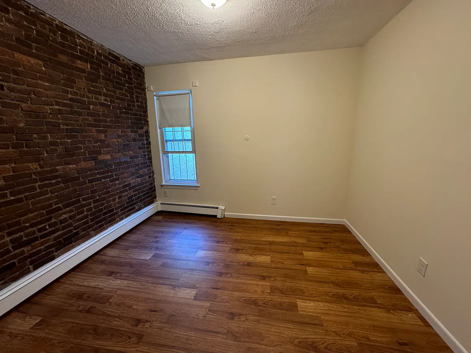 1 bed, 99999 sqft, $2,100 — Photo 3