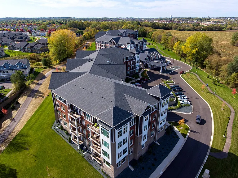The Legends of Woodbury 55+ Apartments — Photo 28