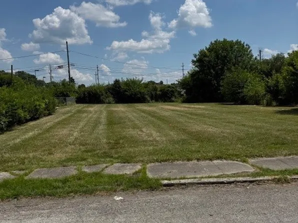 6 Valley View Court, New Albany, IN 47150