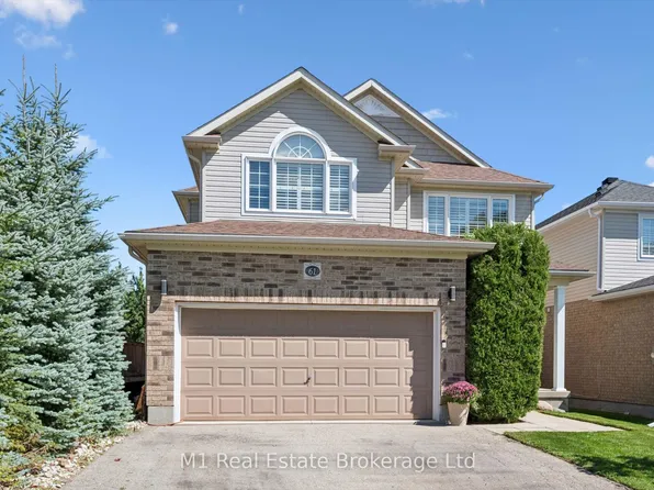 61 Summit Ridge Dr, Guelph, ON N1E 0B8