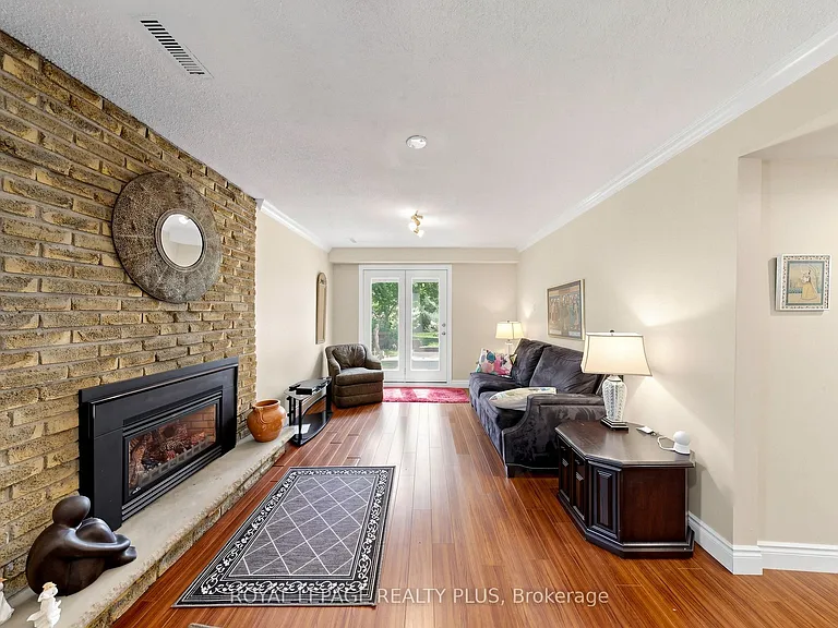 2328 Yolanda Dr — Photo 22