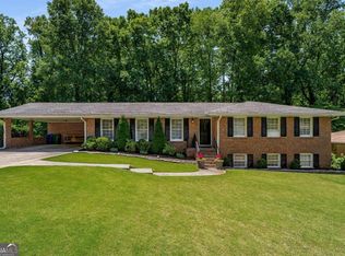 2929 Country Squire Ln, Decatur, GA 30033
