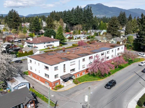961 Cavell St, Duncan, BC V9L 1Y6