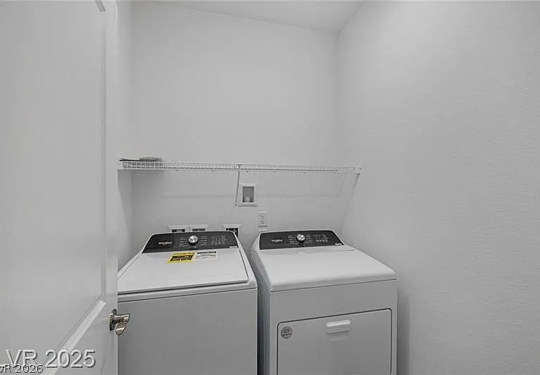 6533 Twin Brooks Ave — Photo 39