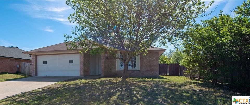 1st image of 3206 Southhill Dr