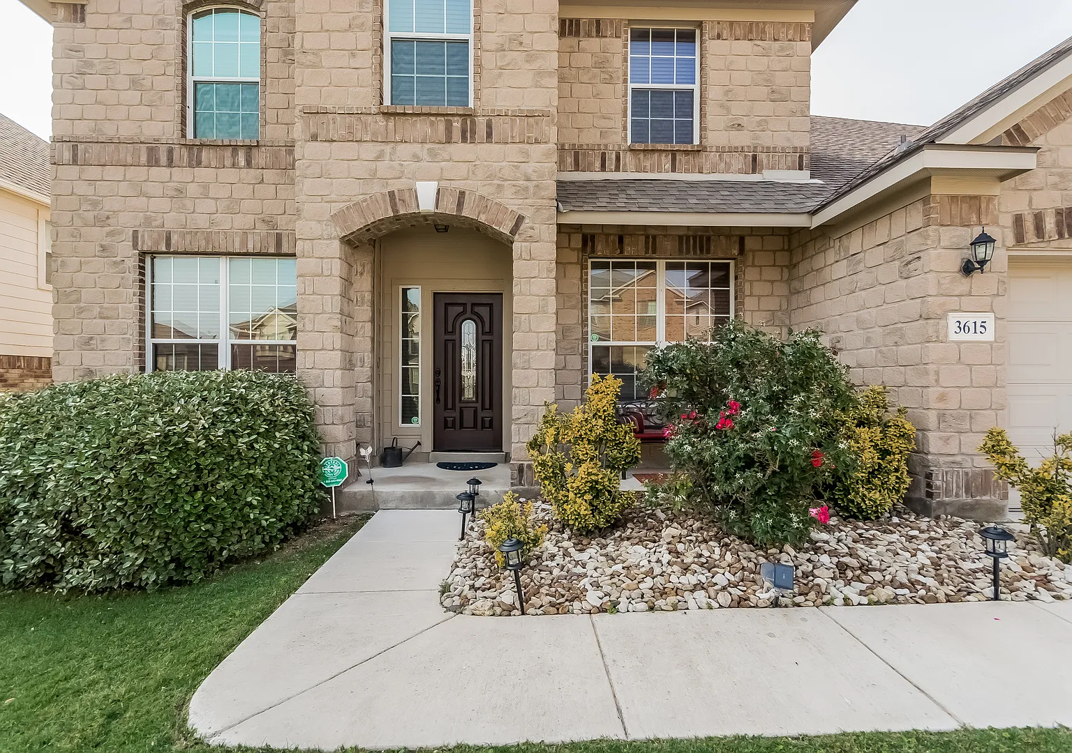5BR/4 Bath Home in Bulverde Village — Photo 2