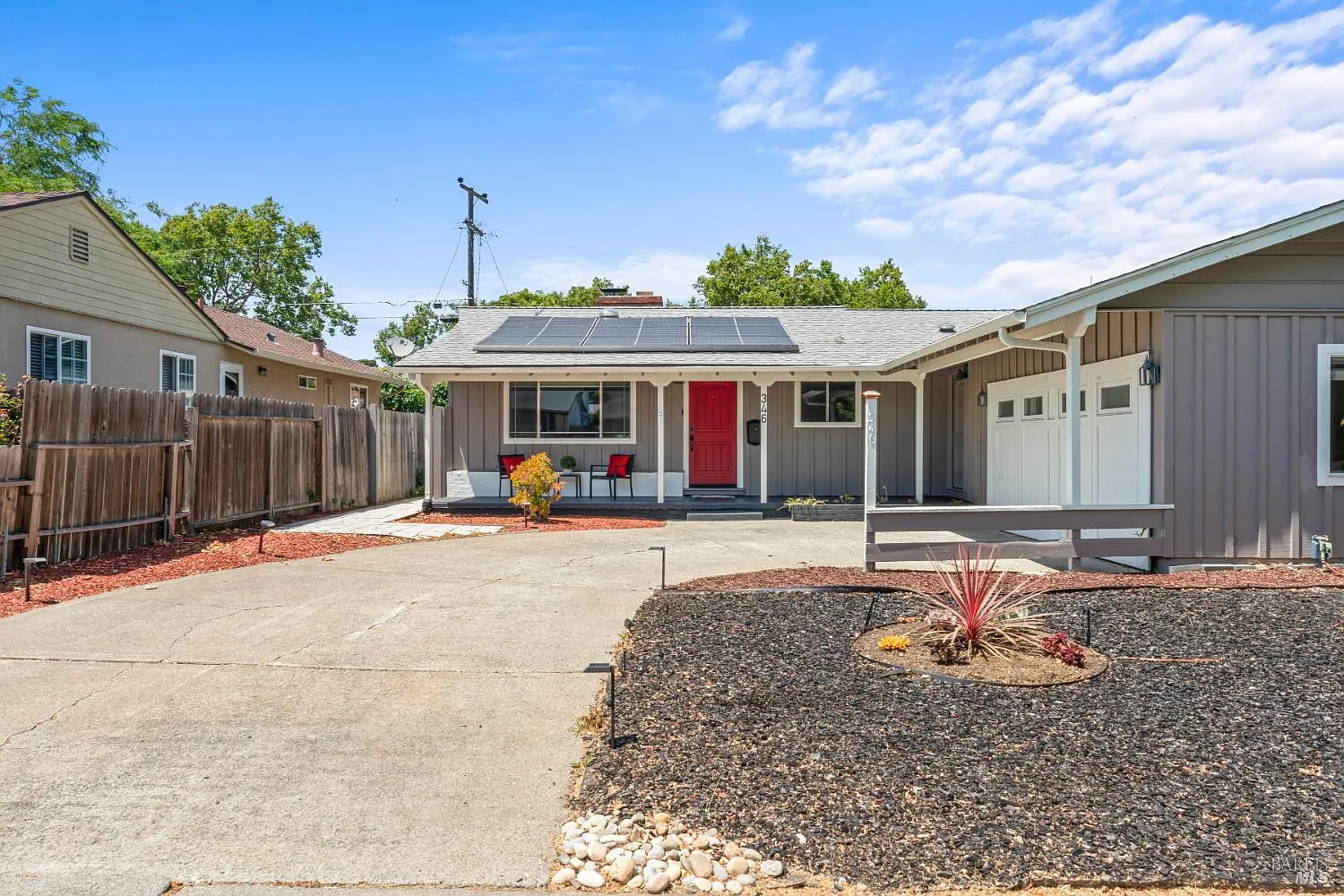 346 Bergwall Way photo 1