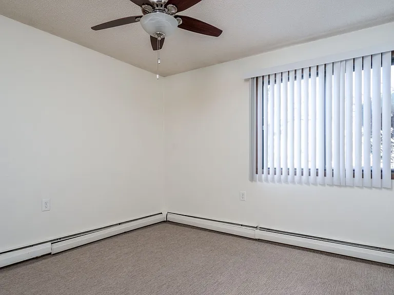 Heritage Heights Apartments — Photo 27