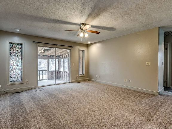 2nd image of 411 Eaton Ave