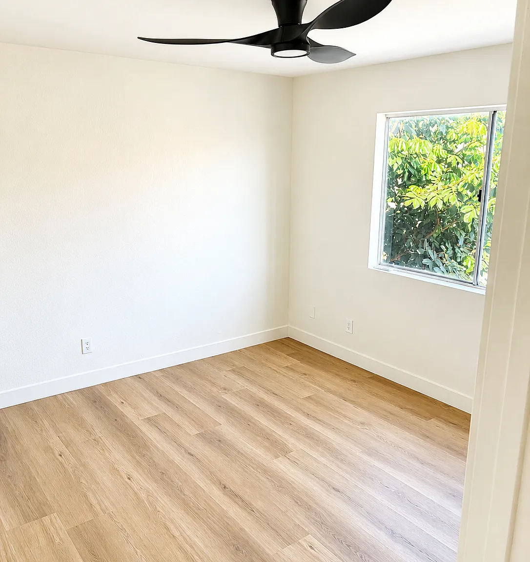 2 bed, 1000 sqft, $2,350 — Photo 3