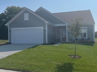 197 Drewood Dr, Trafalgar, IN 46181