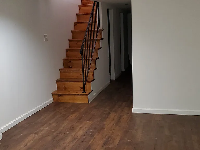4331 Fyler Ave — Photo 10