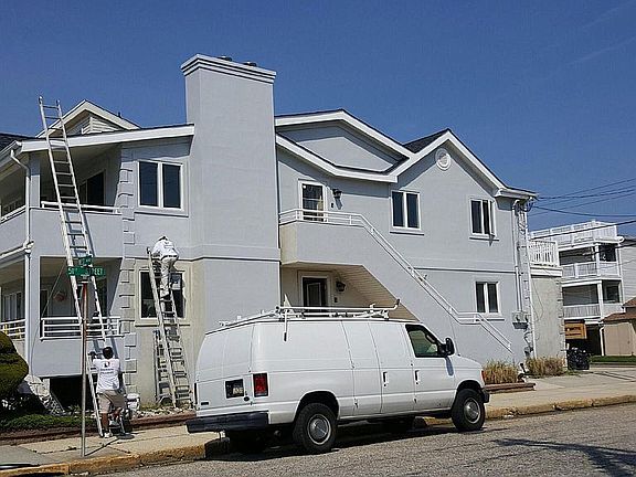 2nd image of 5061-5063 West Ave