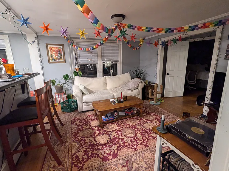 475 Saint Paul St — Photo 8
