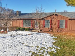 11785 N Mississippi River Rd, Hamburg, IL 62045