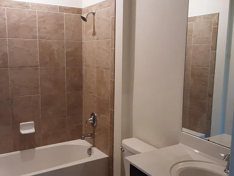1611 Parnell Ct — Photo 16