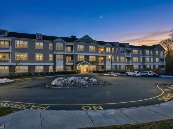 5208 Veterans Dr, Rockaway Twp., NJ 07885