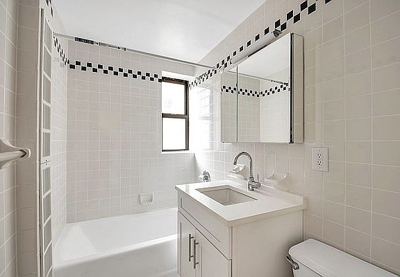 5th image of 3755 77th St APT 2J
