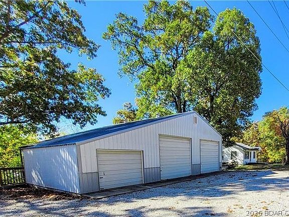 3rd image of 378 Highline Rd