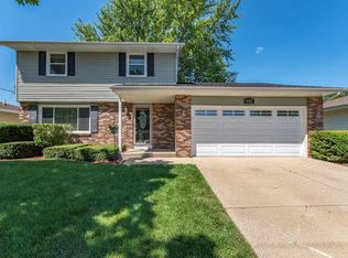 6412 54th Ave, Kenosha, WI 53142