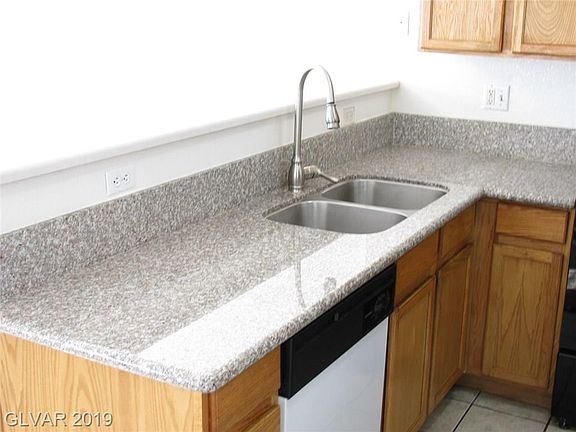 4th image of 2525 Sierra Bello Ave Unit 106