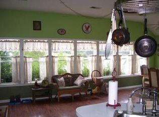 302 Lakes Dr N, Oxford, MS 38655