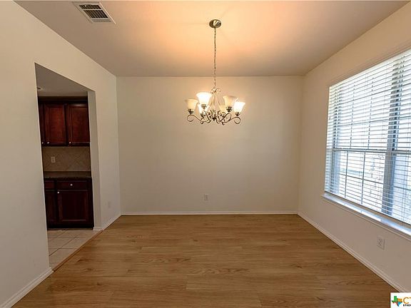 4th image of 6104 Emilie Ln