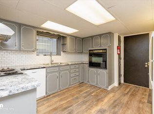 529 W 75th Ave APT 5, Anchorage, AK 99518