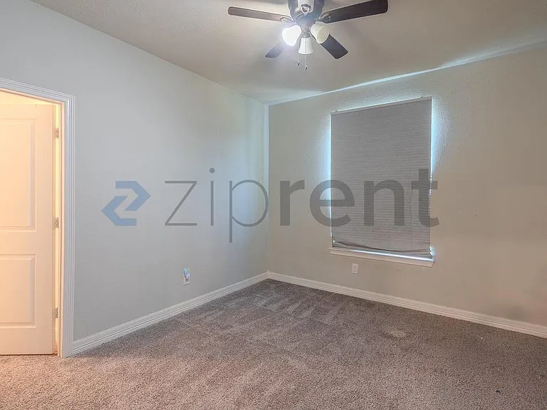 3543 Whitman Dr — Photo 29