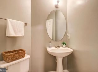 20541 Golf Course Dr, Germantown, MD 20874